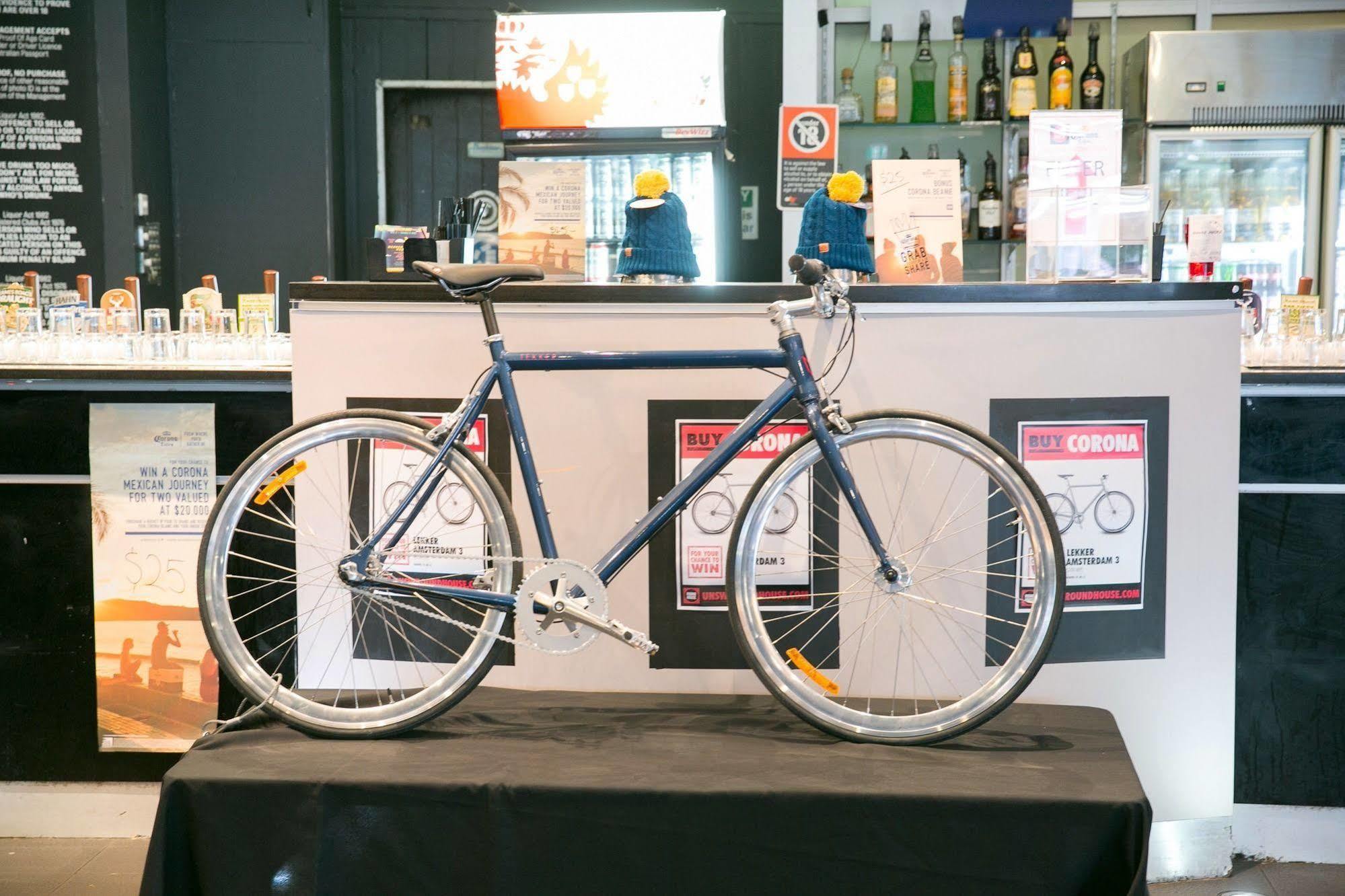 Racecourse Space Pop Up Randwick Esterno foto